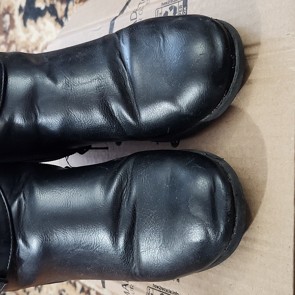 Place Big Girl's Faux Leather Heeled Boots; Size: 6Y, Color: Black - Picture 5 of 16